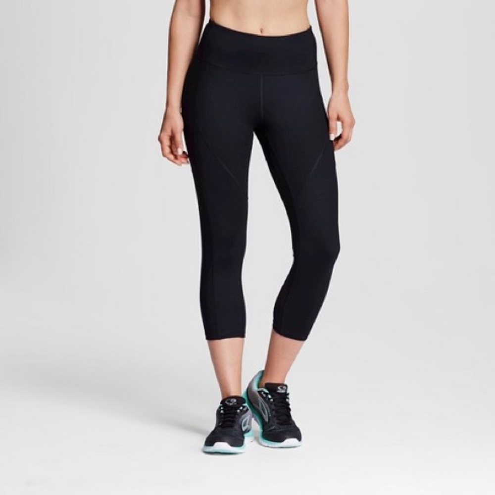 Black Champion Cropped Leggings